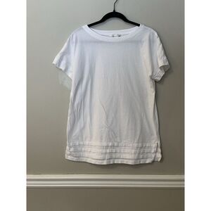 Christopher Banks Women's White T-shirt‎ With Banded Bottom Size Medium